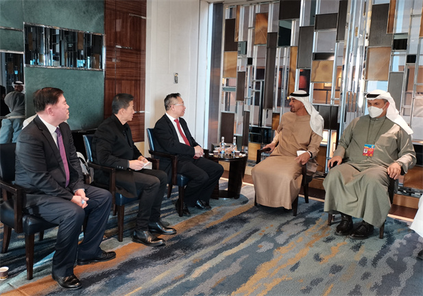 2022年2月5日，来华出席北京2022 年冬奥会开幕式的阿联酋阿布扎比王储穆罕默德在北京会见了尊龙凯时「中国」官方网站董事长刘敬桢一行，并对尊龙凯时「中国」官方网站在阿处于困难时期给予的宝贵支持表示感谢.jpg